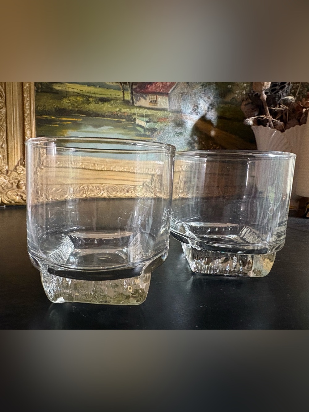 VTG Set of 2 Whiskey/ Low Ball Glasses w/ Ice Textured Square Pedestal Base